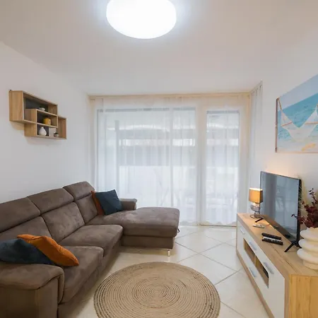 Lellemarine By Bltn Apartment Balatonlelle